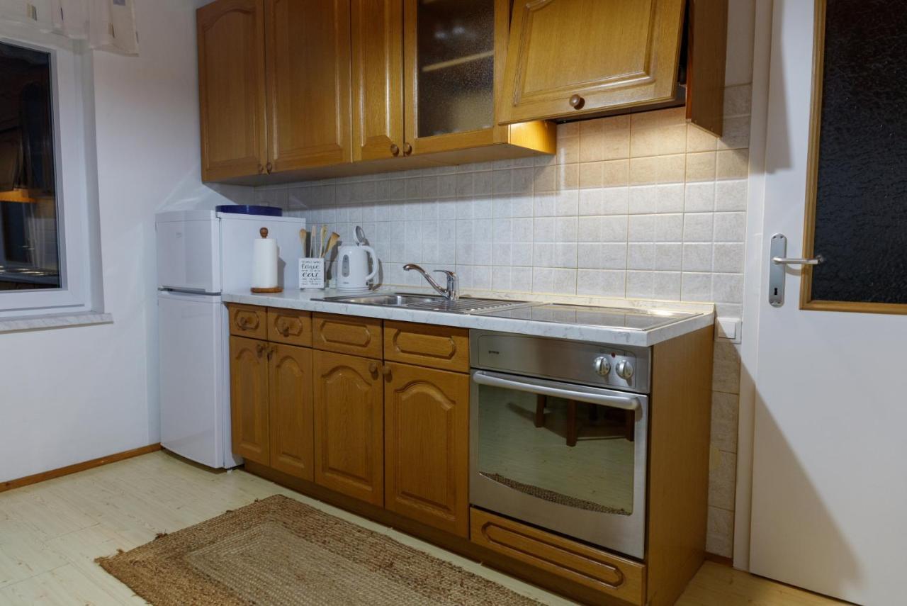 Apartment Mavrica Bled, Quiet Location, With A View Of The Lake Bagian luar foto
